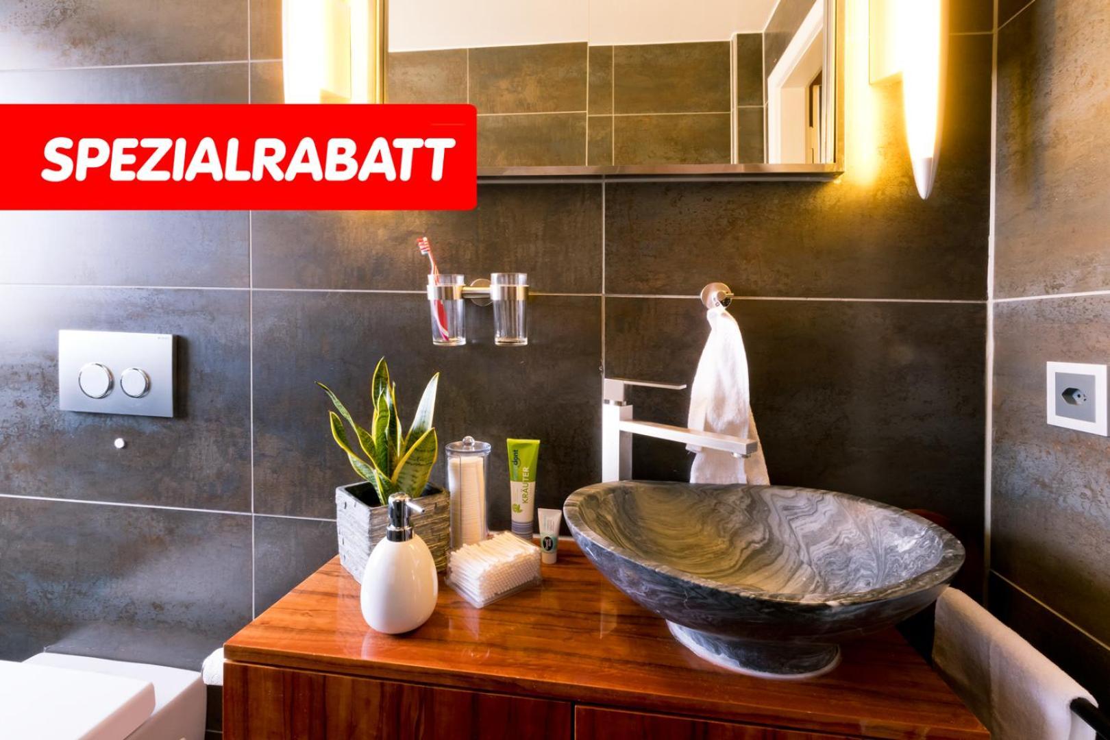 Special Retreat Apartment & Home-Office & Workplace Bazylea Zewnętrze zdjęcie